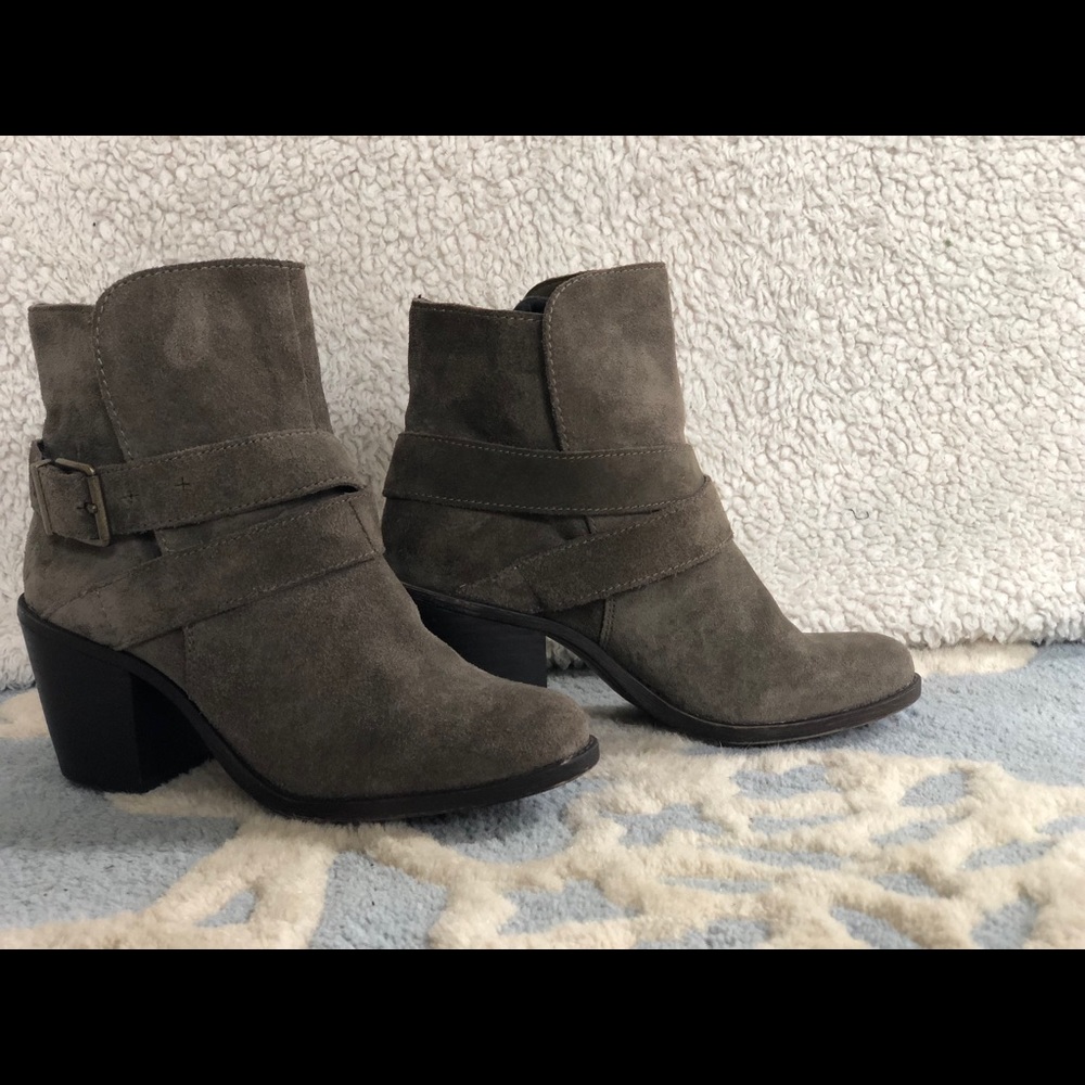 BCBGeneration Suede Booties 6.5